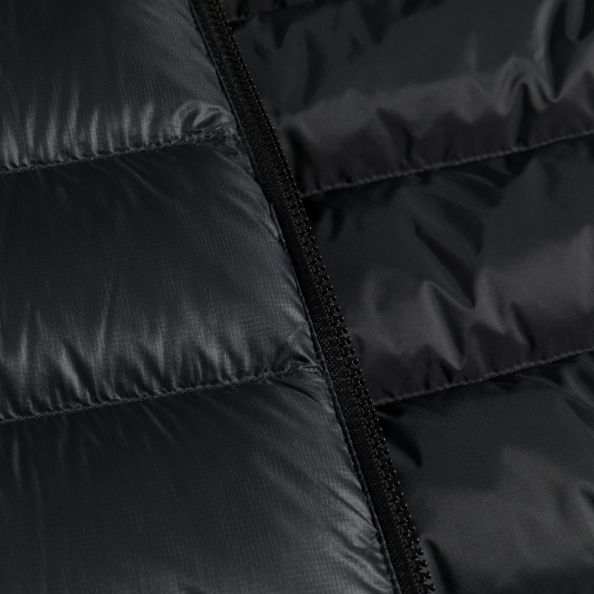Alto Men's Ultralight Down Jacket — Black